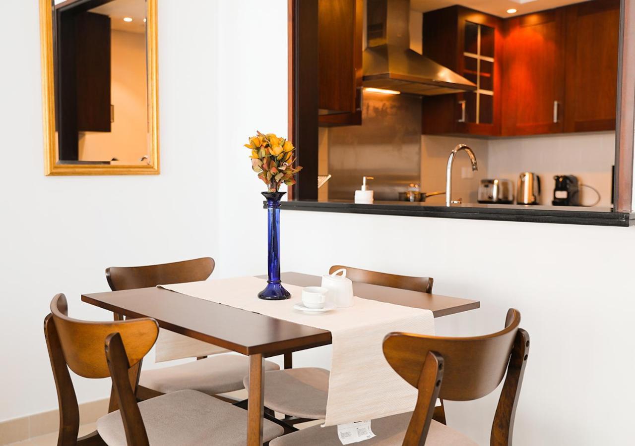 Nasma Luxury Stays - Fancy Apartment With Balcony Near Burj Khalifa Дубай Экстерьер фото