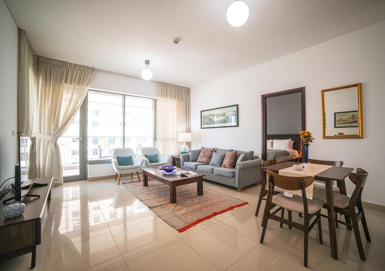 Nasma Luxury Stays - Fancy Apartment With Balcony Near Burj Khalifa Дубай Экстерьер фото